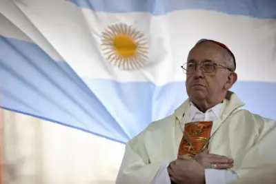 In Argentina, debates over Pope Francis’ legacy lead to one question: Why didn’t he return?