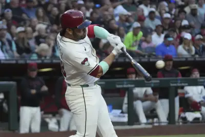 Arizona’s Eugenio Suárez becomes 19th player in MLB history to hit 4 HRs in game