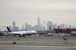 United Airlines cuts 35 daily flights at Newark airport, citing shortage of air traffic controllers