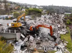 As L.A. rebuilds from the Palisades fire, residents ask: What's the plan?