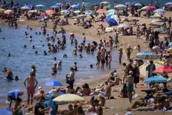Half of world’s population endured extra month of extreme heat due to climate change, experts say